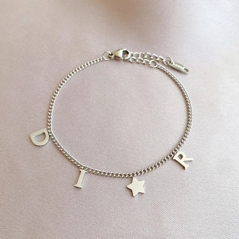 Diviné Star Bracelet