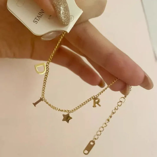 Diviné Star Bracelet