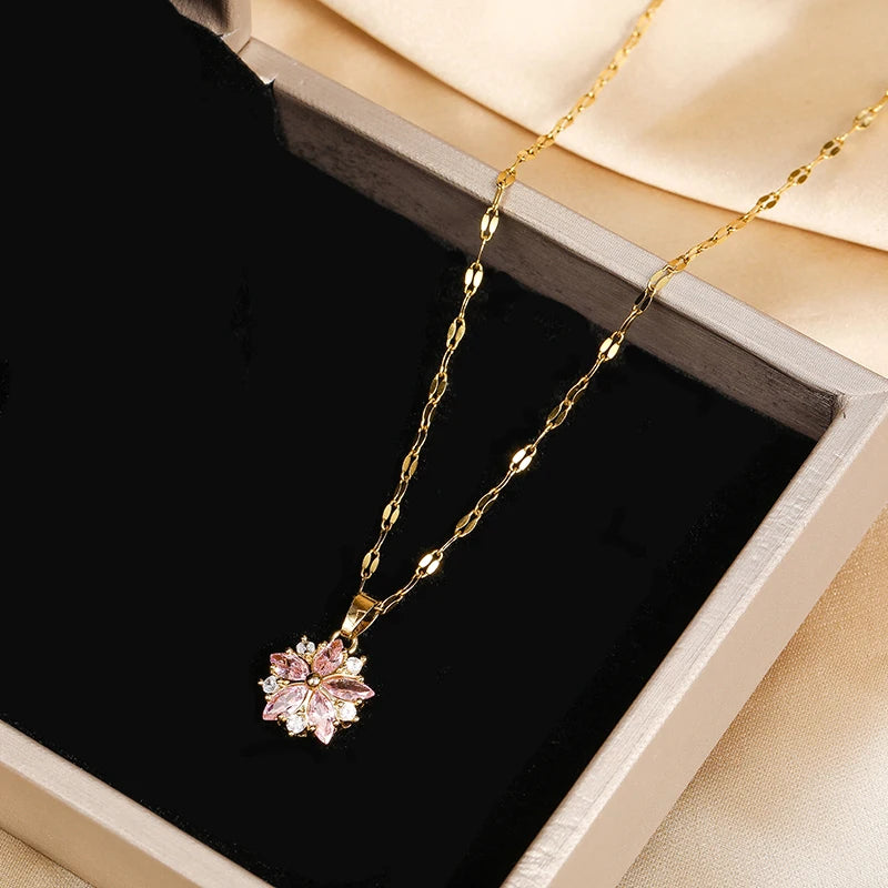 Rosélia Necklace