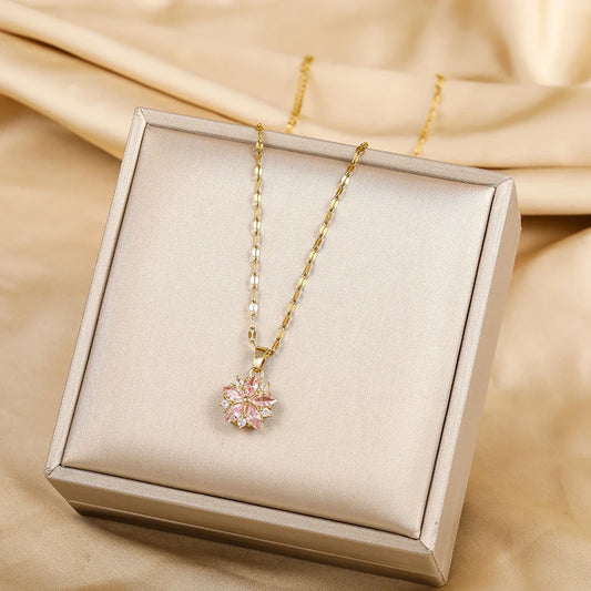 Rosélia Necklace