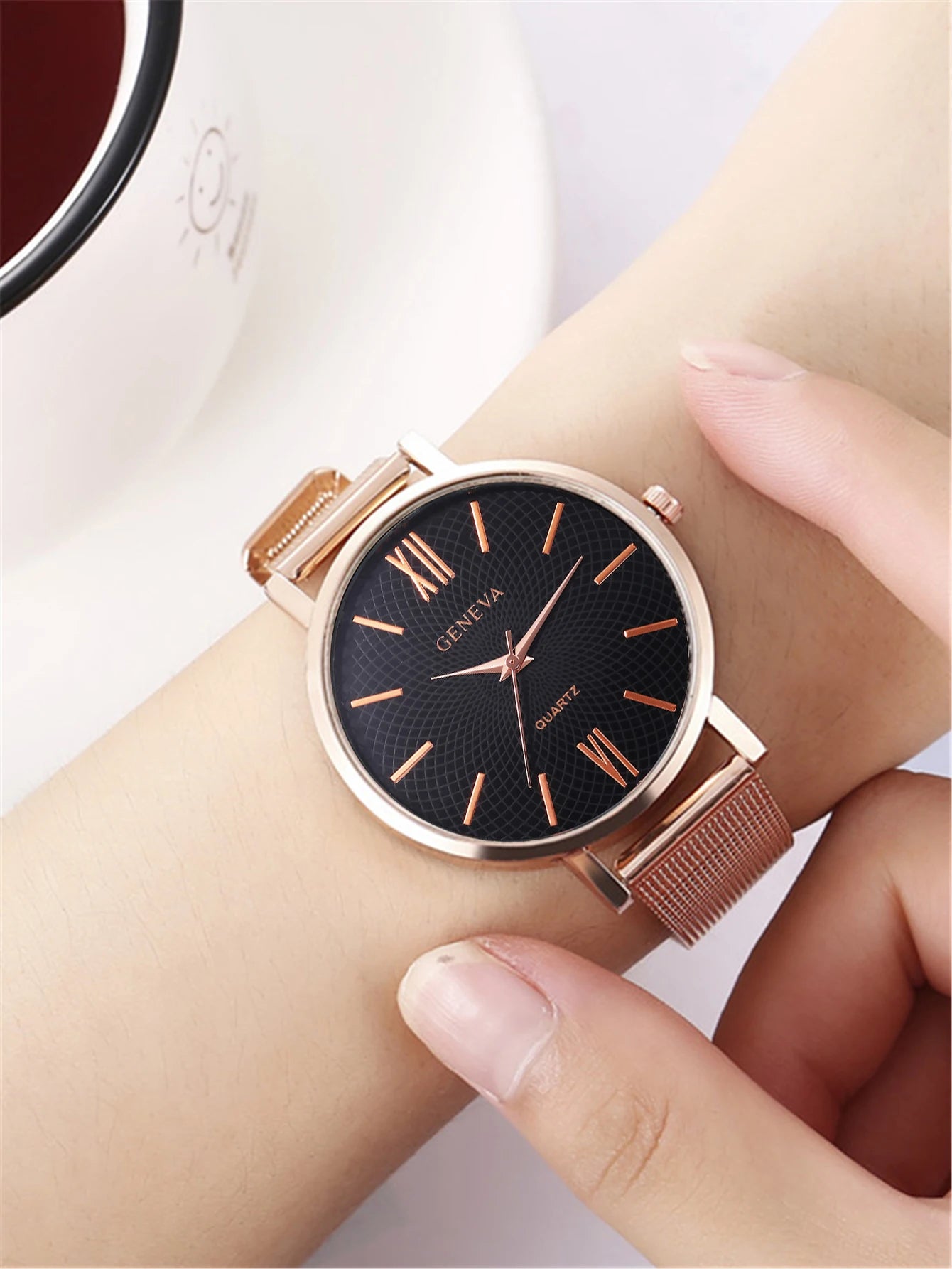 Lunessa Watch
